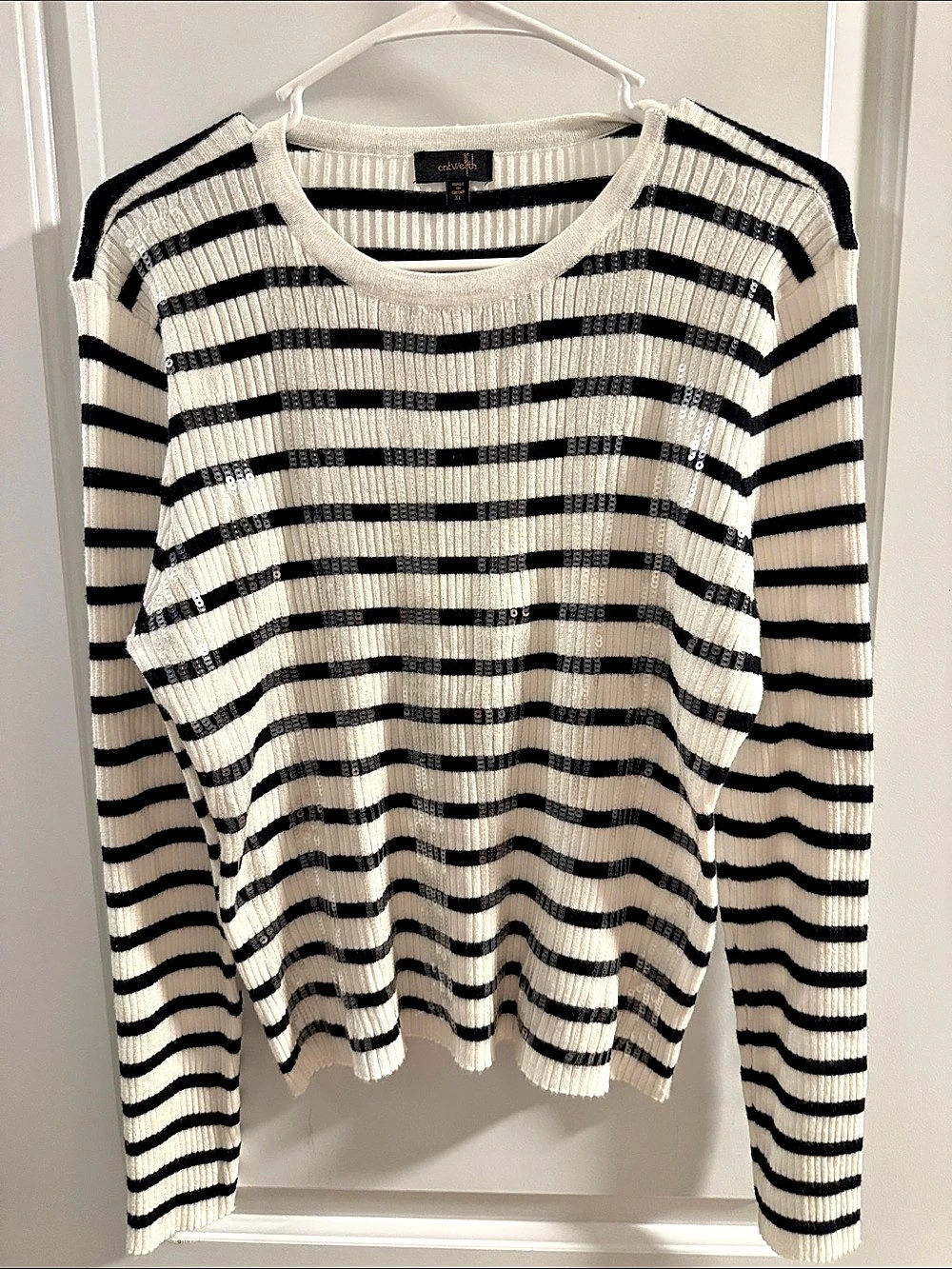 🥳 5 for $25 BUNDLE ontwelfth Striped Crew Neck Sweater in Black & White Size XL